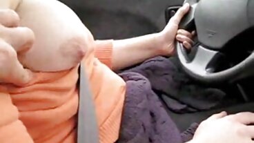 Assisti alla milf casalinga migliore compilation di ragazze formose di VIXEN!