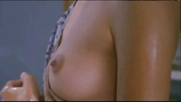 Faccina piccola 18 a. o. donne nude anziane Teen Casted in Close Up POV