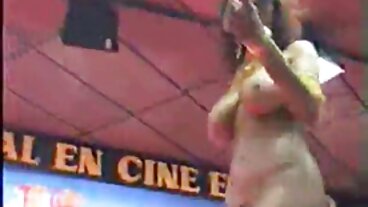 La moglie incontra il ragazze nude hot vicino di casa Munchin' Hubby!
