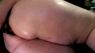 Blondie polverizzata dopo un appuntamento trans amatoriale romantico