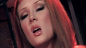(Completo) Teens bionde offrono bottino porno incinta per la festa del papà